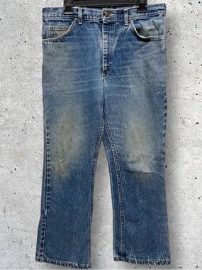 Vintage Lee MR Early 1980s Stonewashed Distressed Blue Jeans // 34x31